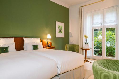 Deluxe Double Room with Garden View