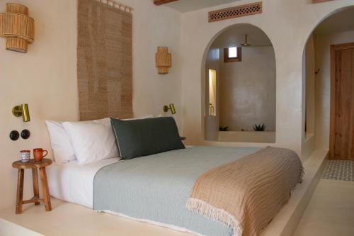 Deluxe Double Room with Bath