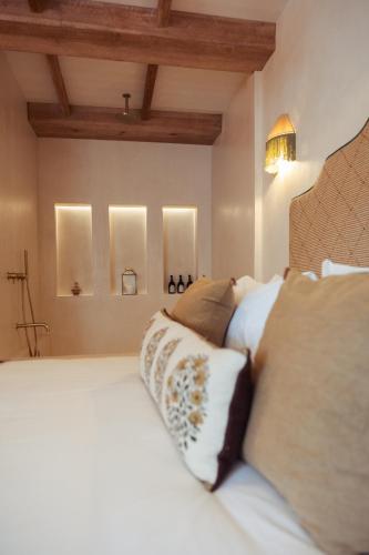 Deluxe Double Room with Bath