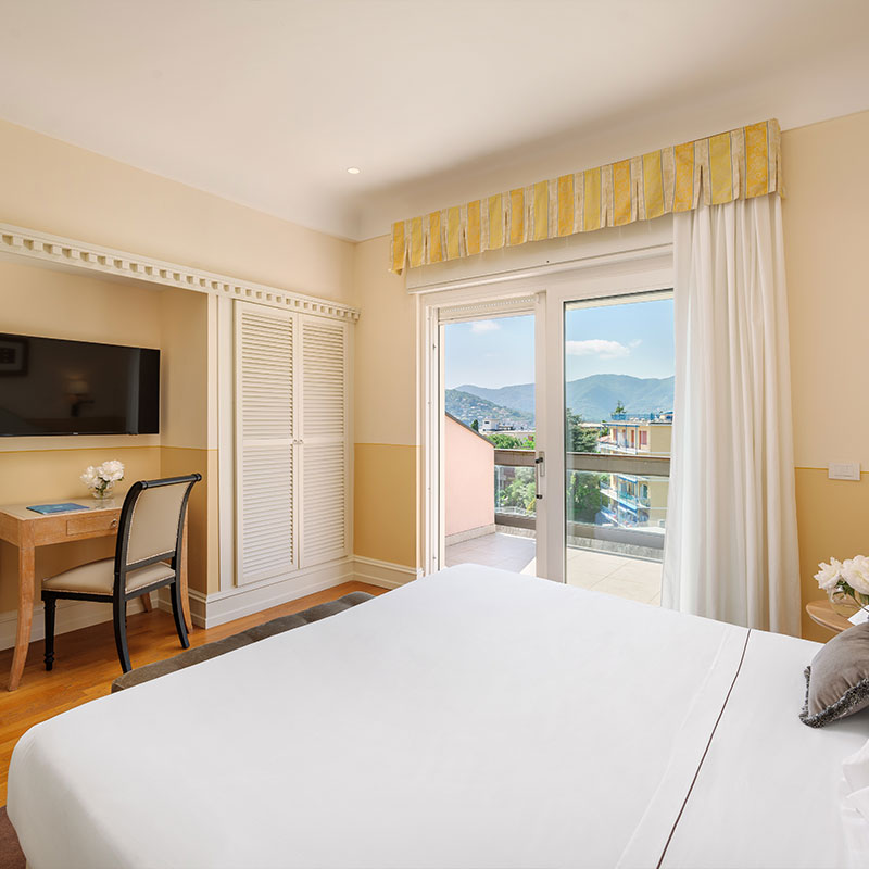 Prestige Lateral Sea View