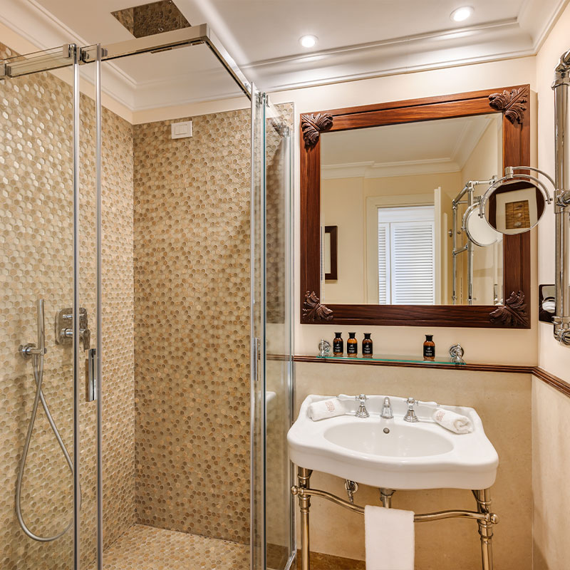 Prestige Lateral Sea View
