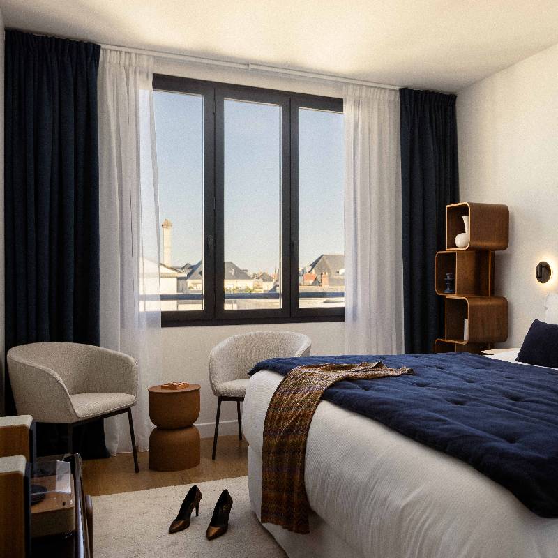 Executive Room