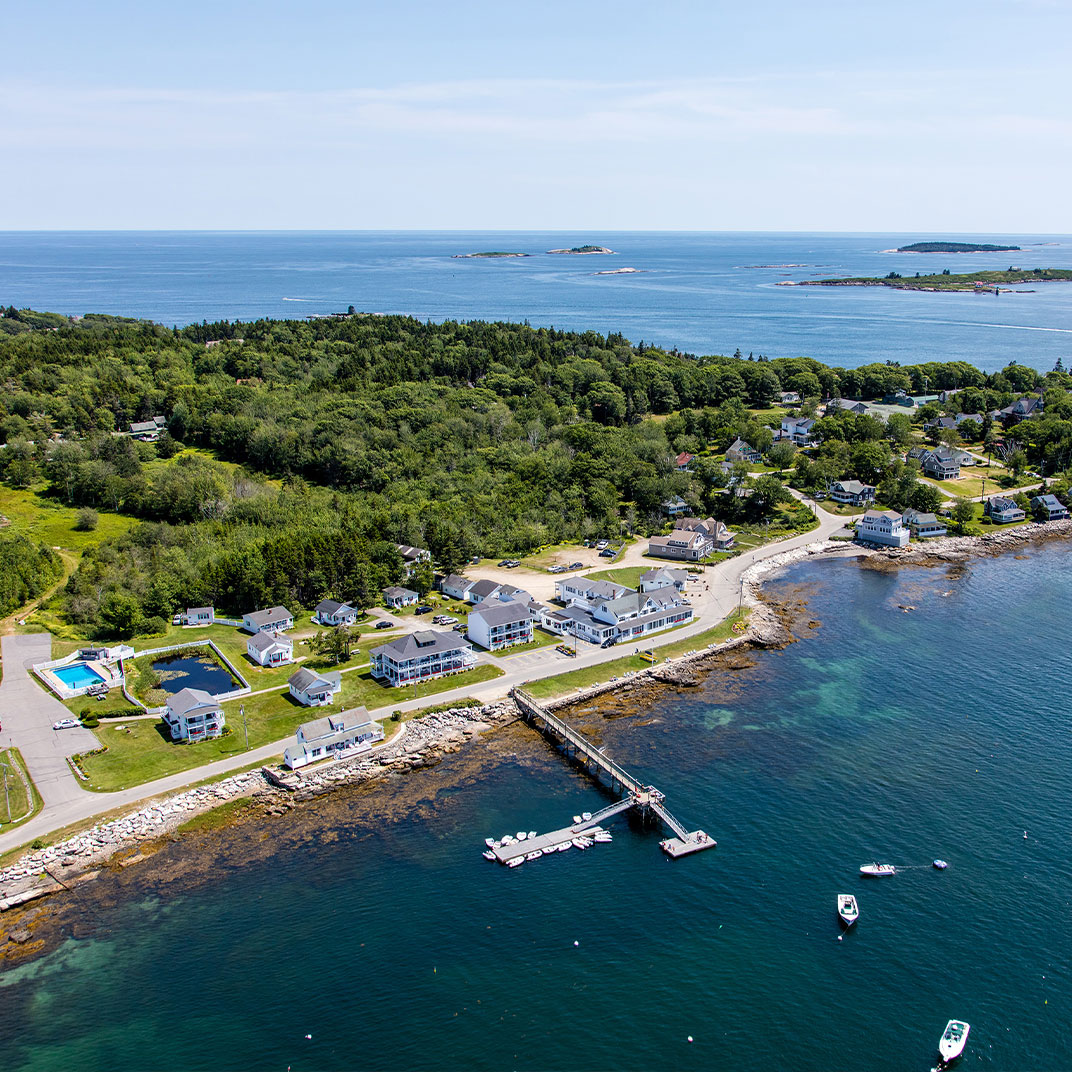 Bluebird Ocean Point Inn