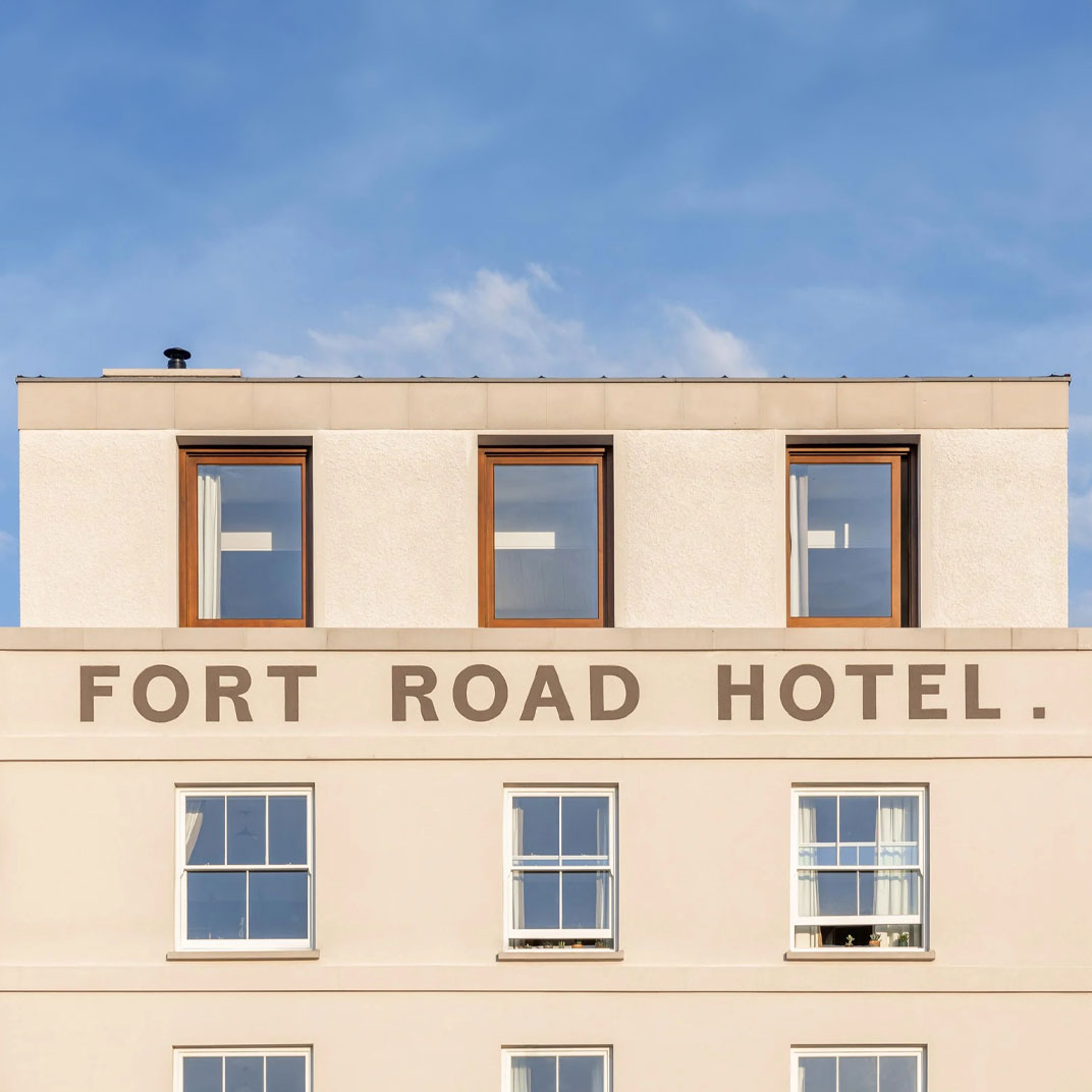 Fort Road Hotel