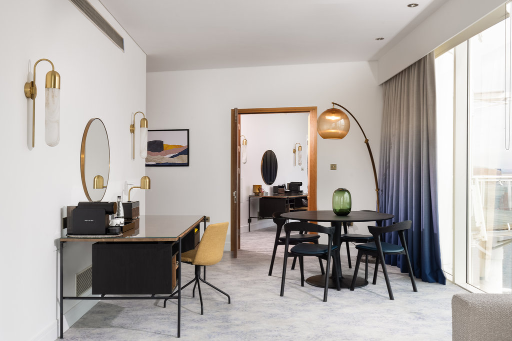 1 Super King Tiger Bay Suite Harbour and Bay View