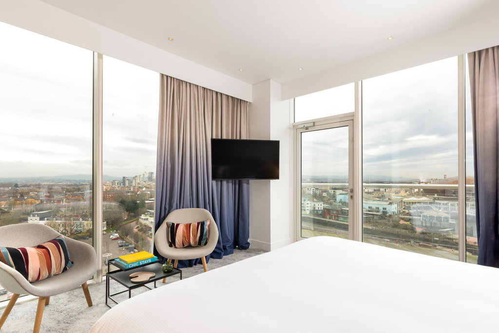 1 Super King Junior Suite Tiger Bay