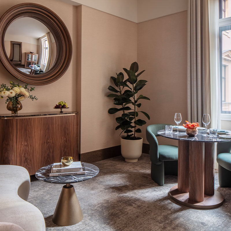 1 Bedroom Suite
