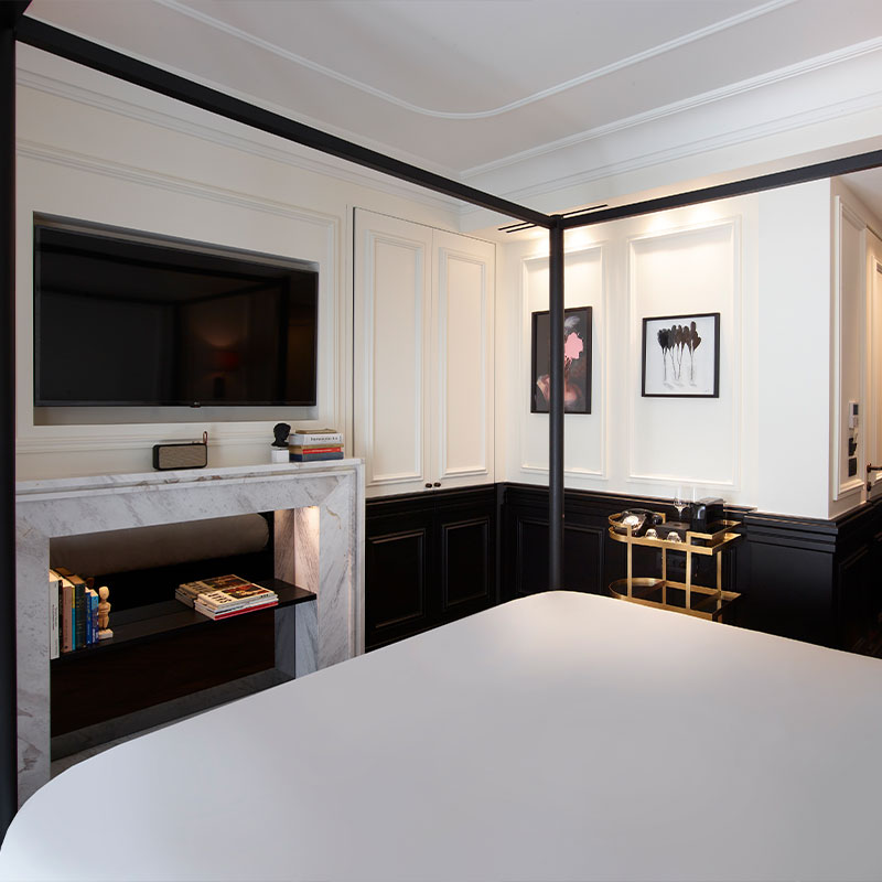 Deluxe Balcony Room