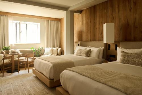 Superior Queen Room with Two Queen Beds