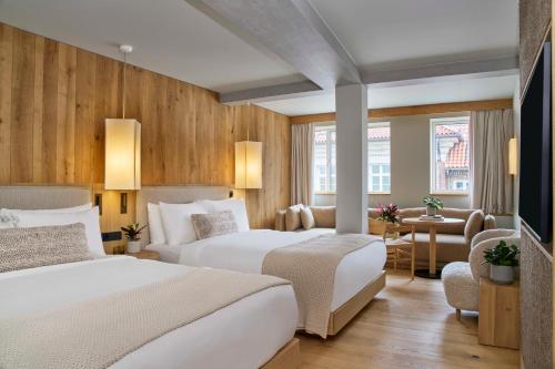 Superior Queen Room with Two Queen Beds