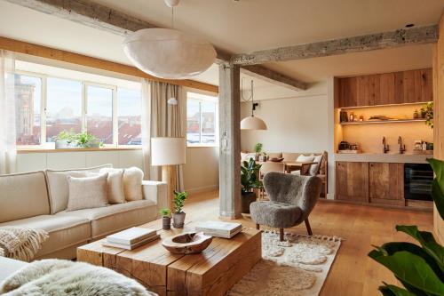 One Bedroom Suite