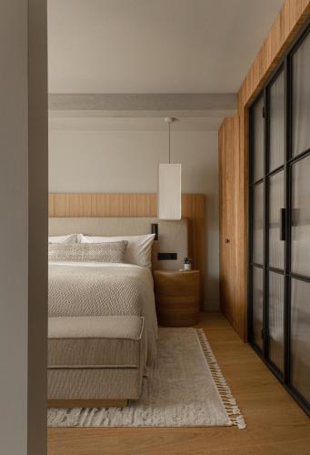 Suite with City View