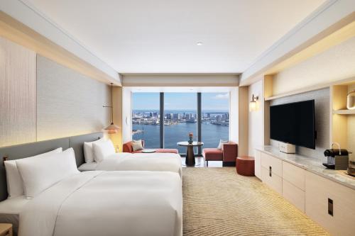 Twin Room with Bay View