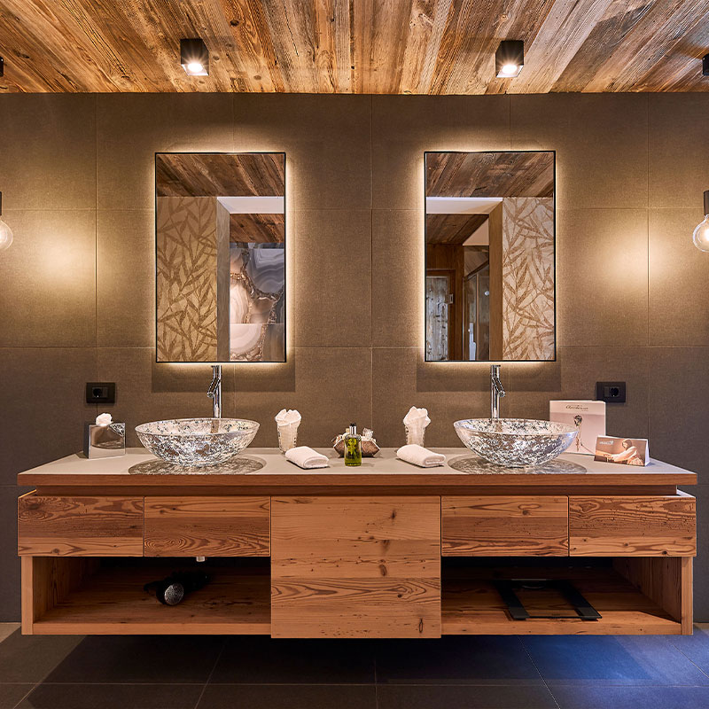 Queen Suite