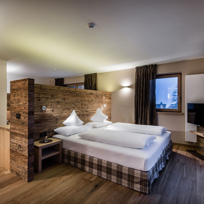 Suite, Mountain View