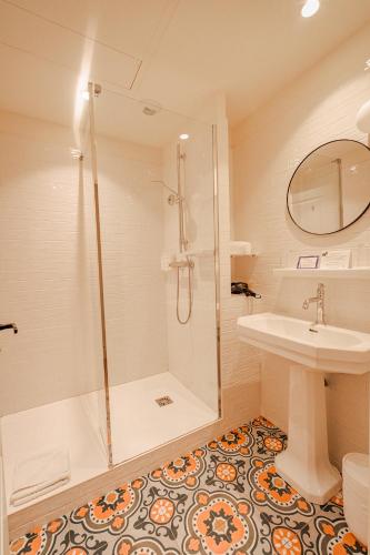 Junior Suite with Garden View