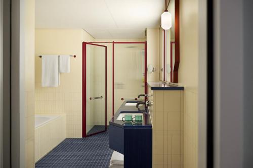 One Bedroom Suite