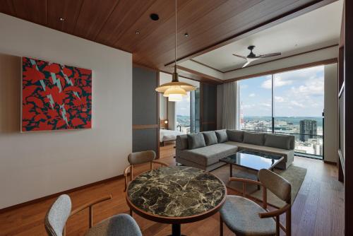 King Suite with Sea View