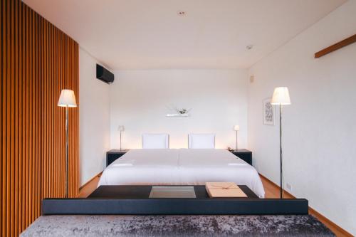 Twin Room with Lake View