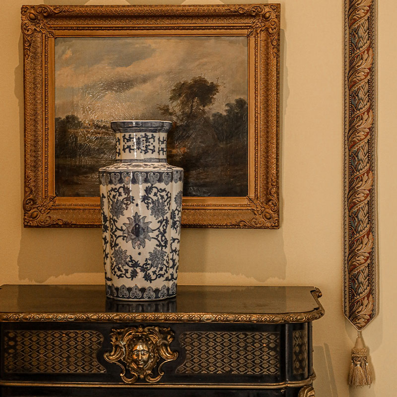 Junior State Bedroom