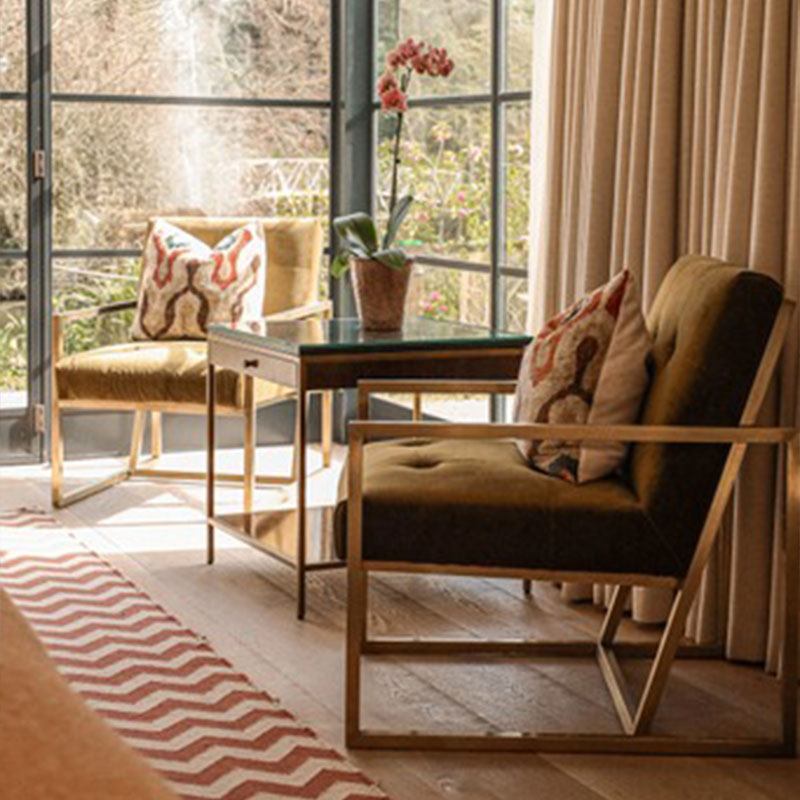 Pond Suite