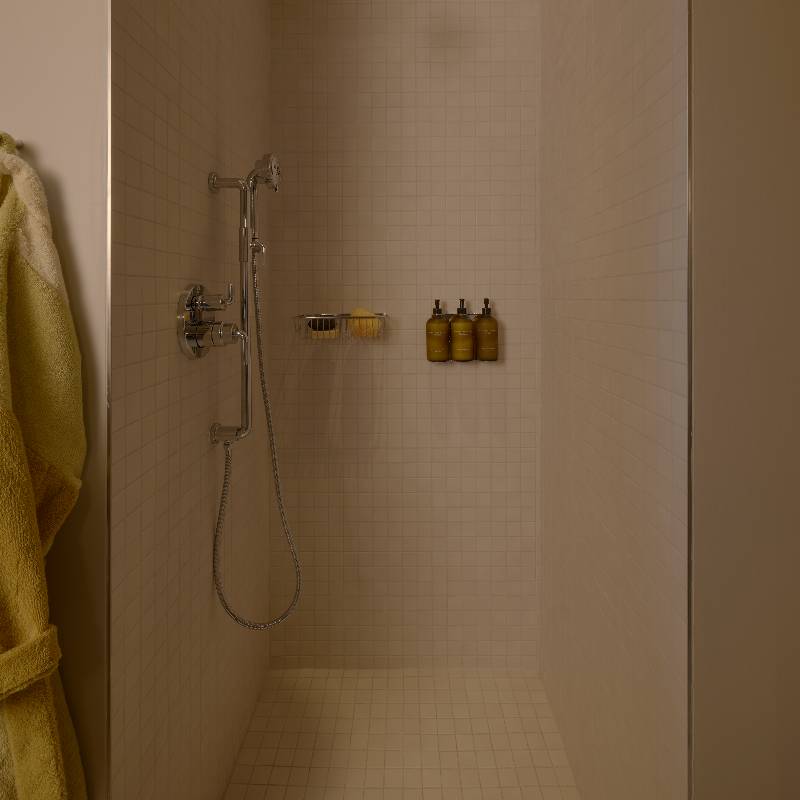Corner Suite (ADA)