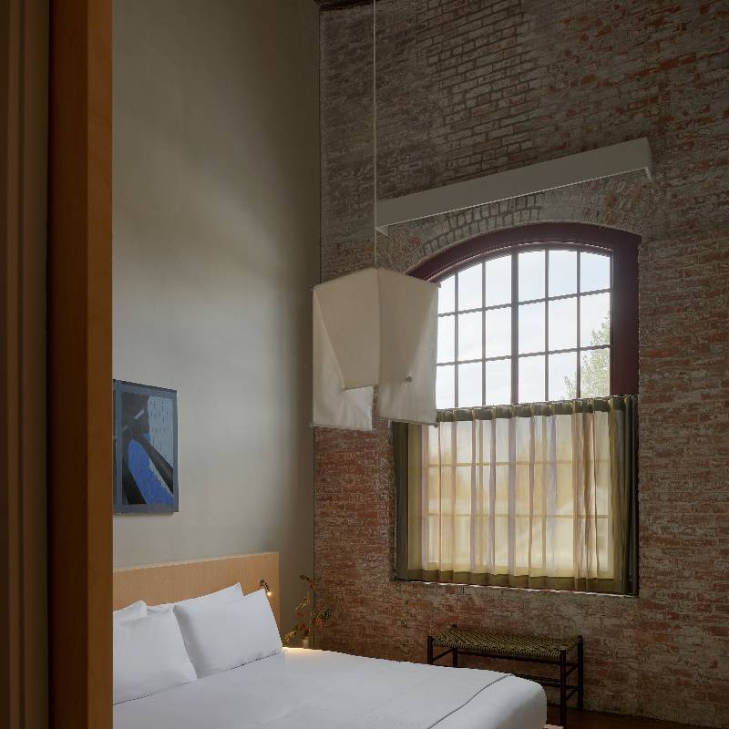 Corner Suite