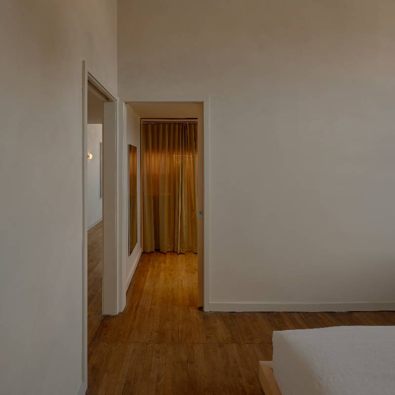 Corner Suite