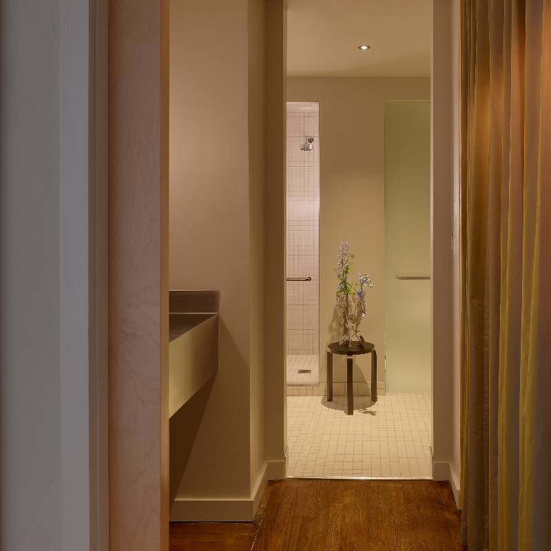 Bathing Studio