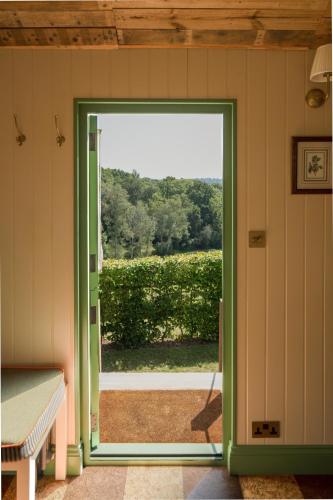 King Room with Lake View