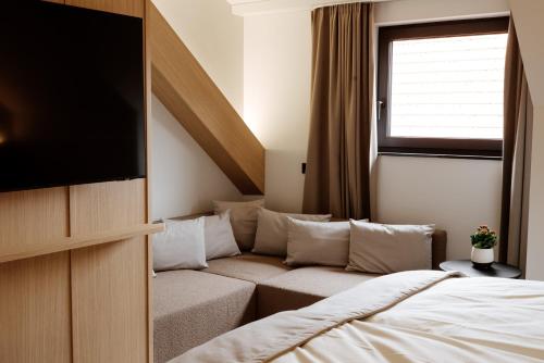 Double Room with Lake View