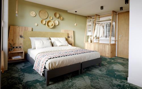 Double or Twin Room with Balcony