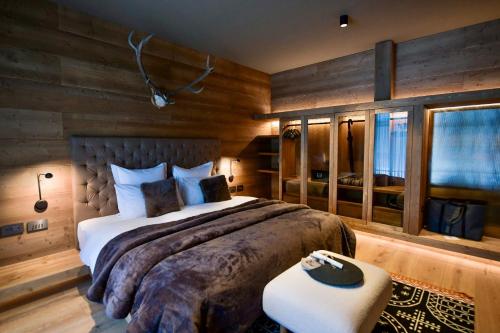 Deluxe Junior Suite with Bath