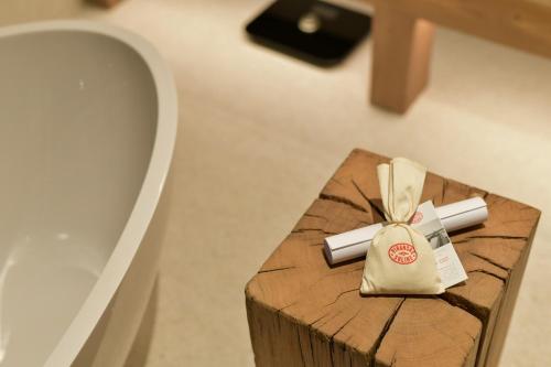 Deluxe Junior Suite with Bath