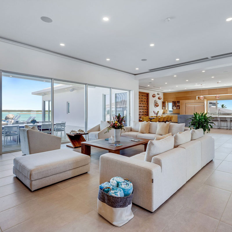 5 Bedroom Ocean Breeze Villa