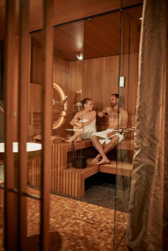 Wellness Suite with Lake View