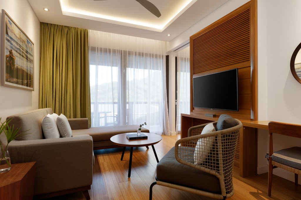 1 Bedroom Suite Ocean View