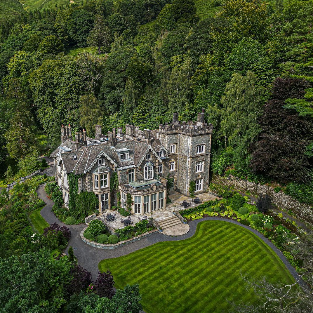Forest Side Hotel