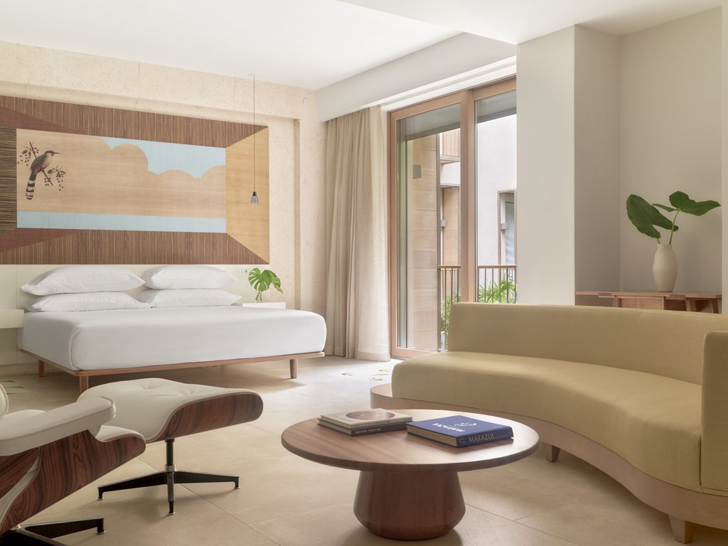 1 King Studio Suite Balcony