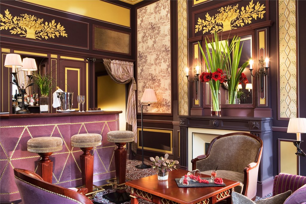 Wine Bar Suite