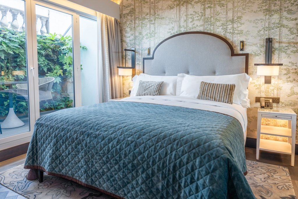 1 Bedroom Suite