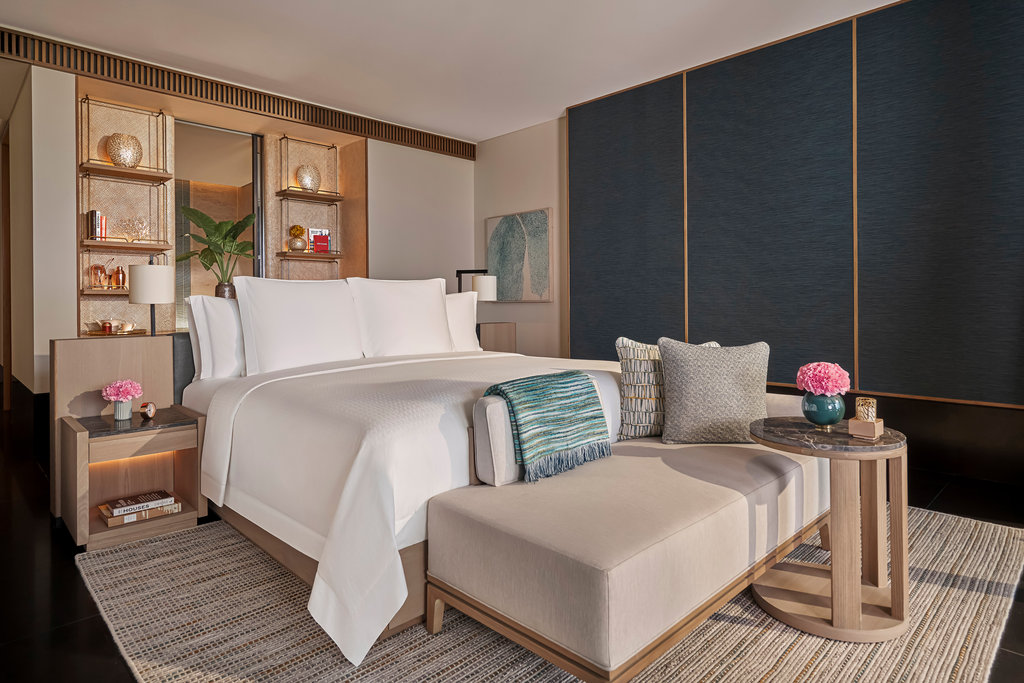 1 King Ocean View Suite