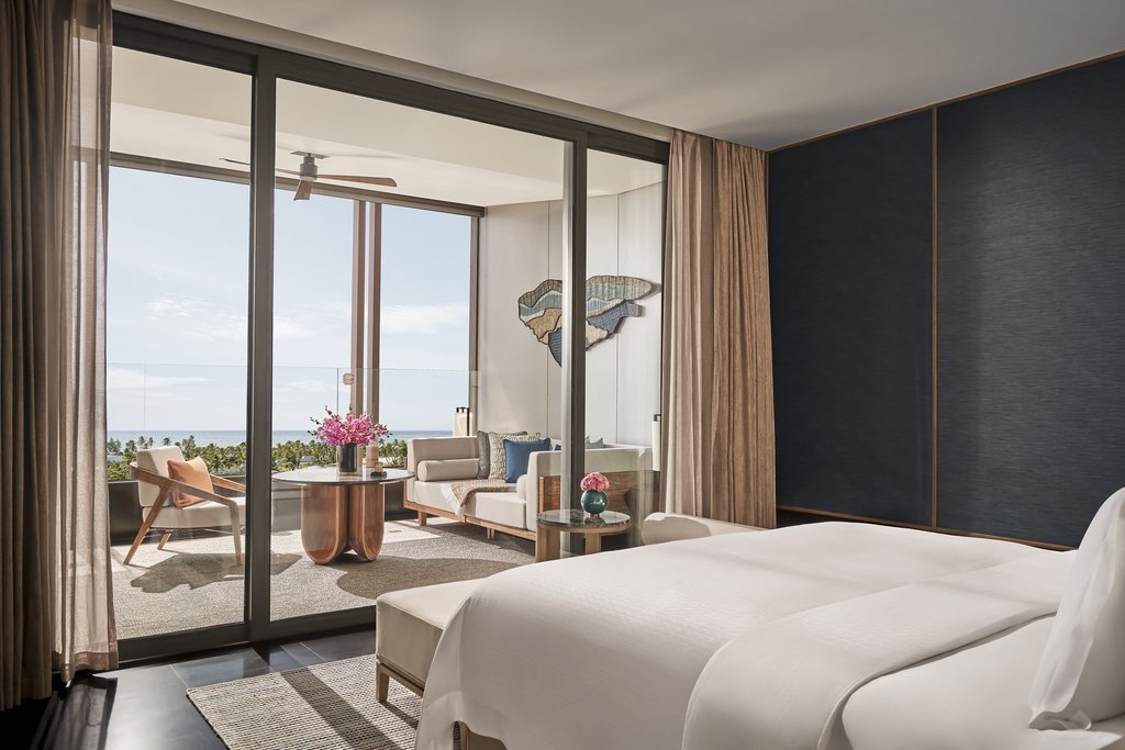 1 King Ocean View Suite