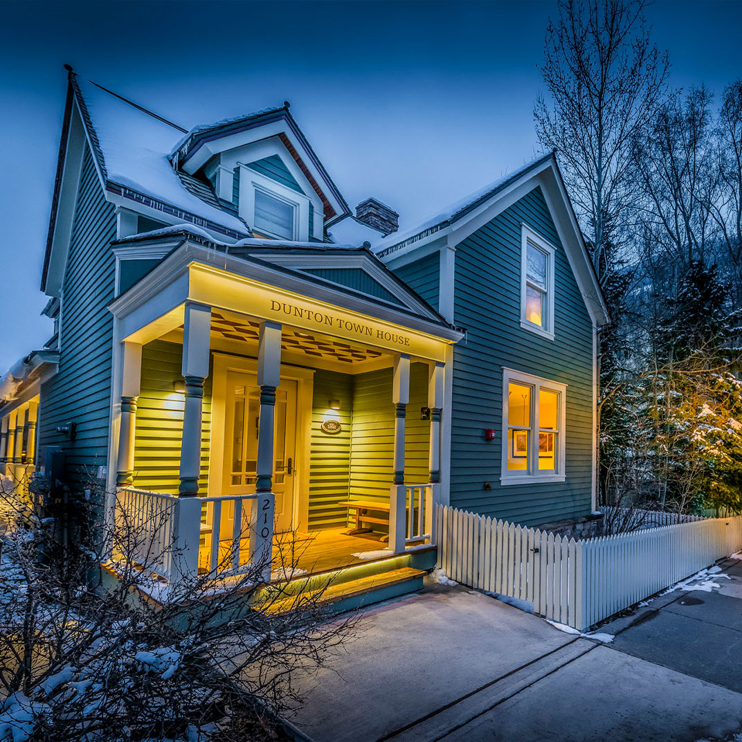 Dunton Town House