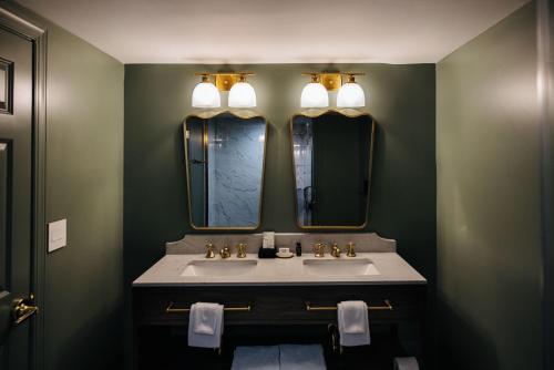King Room - Disability Access