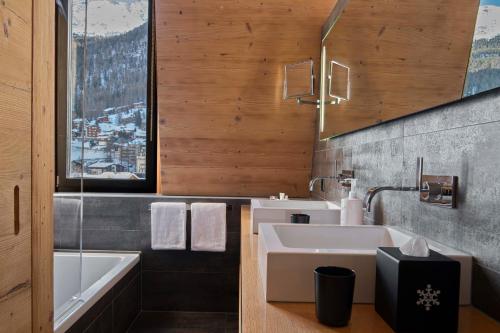 Double room with mountain view