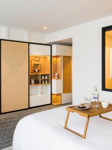 Premier King Room with Terrace