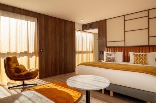 Prestige Room 