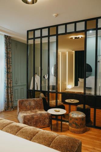 Deluxe Double Room with Shower