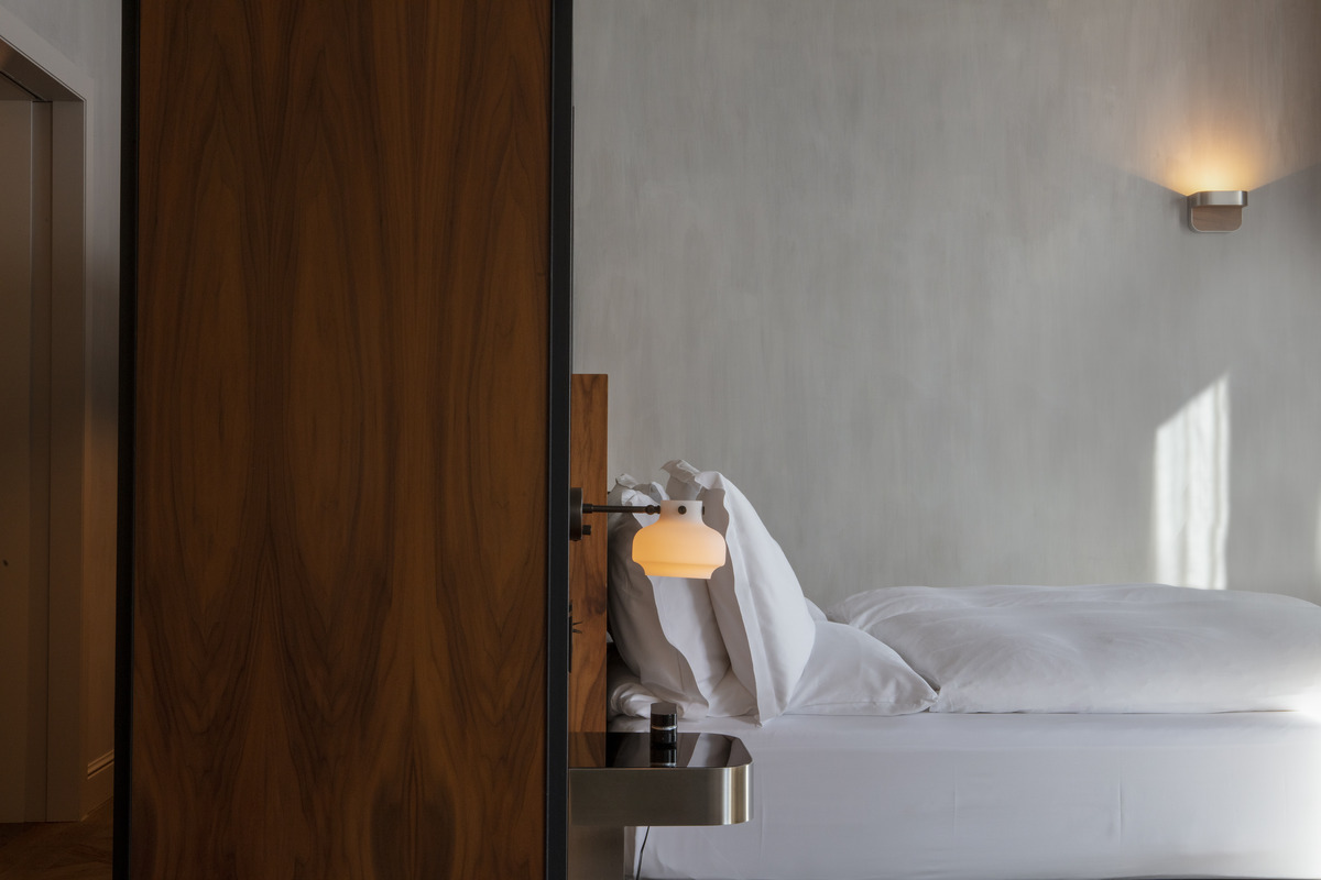 Superior Executive Suite
